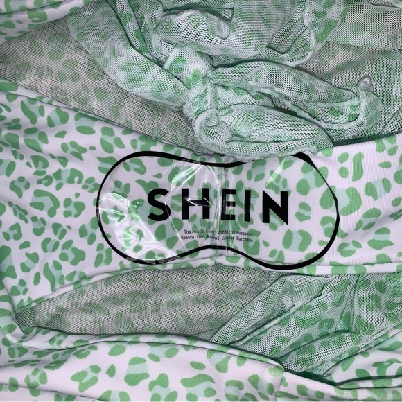 NWOT SHEIN 3 Piece Leopard Bikini Set Swimsuit  Cover Up Beach Skirt Size Medium - Picture 11 of 12